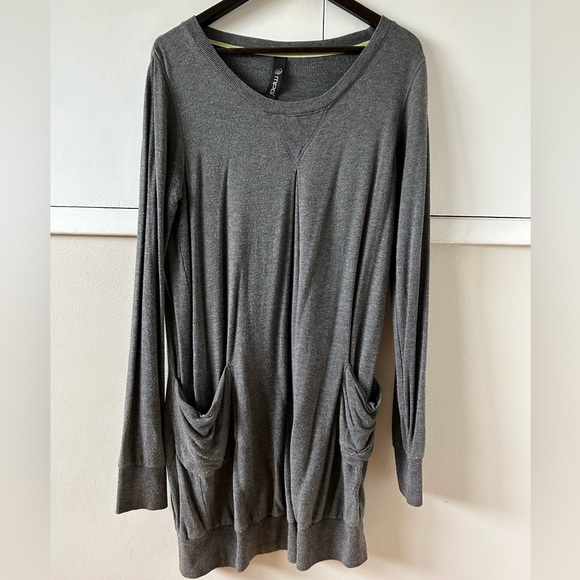 MPG Loungewear sweatshirt dress - Picture 1 of 4